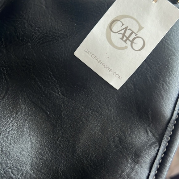 Adorable Black Vegan Leather Shoulder Bag W/Heart Patterned Strap & Black Strap - Picture 10 of 10